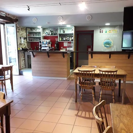 Le Tromp' L'œil Couette-café